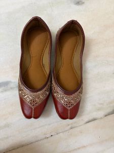 Elegant Women's Jutti Footwear