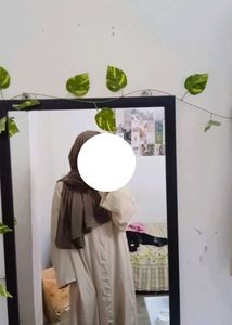 ELEGANT ABAYA WITH BROWN HIJAB