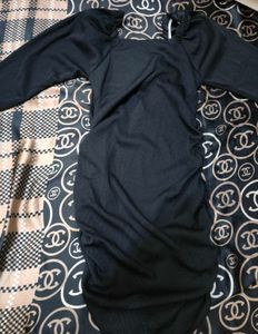 Chic Black Ruched Long Sleeve Midi Dress