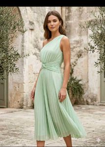 Elegant One-Shoulder Pleated Midi Dress