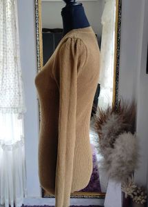 Ribbed Knit Long Sleeve Top