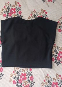 Chic Black Crop Top and skirt set