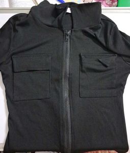 Black Zip-Up Ribbed Crop Top