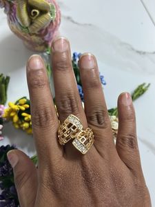 Statement Rings - Unique Floral Display