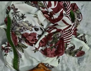 White, Multi Floral print Soft Georgette Saree