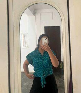 Blue &amp; Green Print Crop Top
