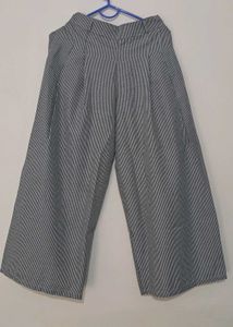 Checkered Wide-Leg Pants