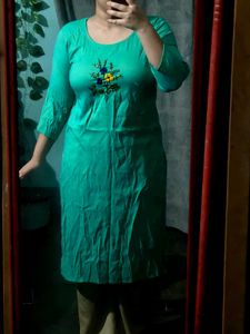 Green Embroidered Kurta