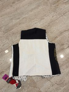 women’s reversible waist coat Black  &amp; White
