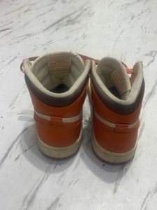 Air Jordan 1 Sneakers