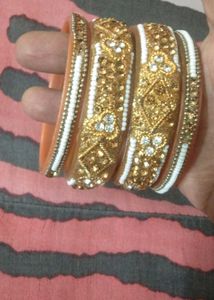 Moti pearl Golden Studs Bangles