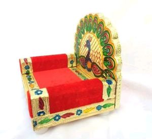 KANHA JI WOODEN CHOWKI🔥