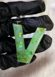 Resin 'V' Initial Keychain
