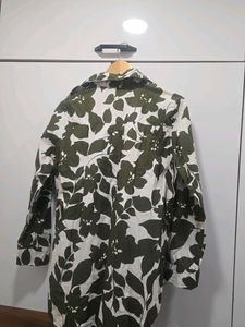 Stylish Floral Print Button-Up Shirt