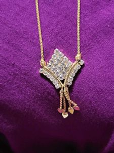 Sparkling Pendant Necklace