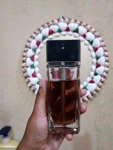 Elegant Glass Perfume Bottle