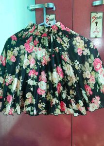 Floral Print Pleated Skirt