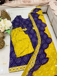 Stylish Bandhani Kurta Set purple