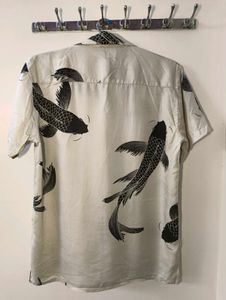 Men's Short Sleeve Shirt with Koi Fish Print