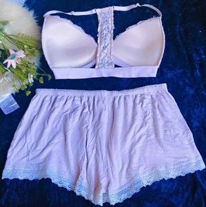 Lace Bralette with beautiful shorts👍