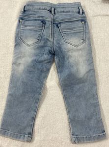 Girl's Embellished Denim Bottom Wear