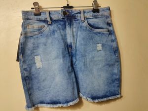 Tokyo Talkies Women Casual Skirt. New With Tag.