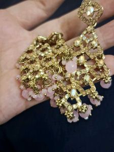 vintage aesthetic Elegant Pink Stone  Earring