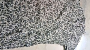 Stylish Paisley Print Kurta
