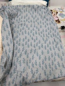 Embellished unstiched suit