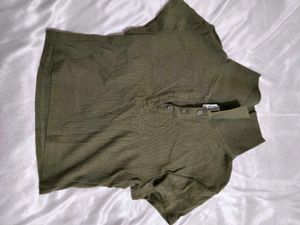 H&amp;M Divided Basic Green Top