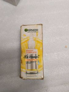 Garnier Bright Complete 30x Vitamin C Serum