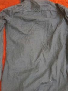 Men's Casual Button-Down Shirt