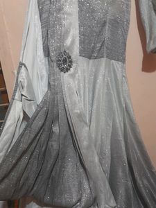 Princes Shineing Gown Heavy Freel
