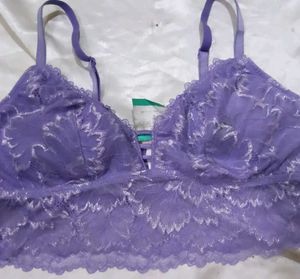 Lavender Lace Bra sez M