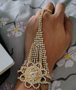 Stunning Rhinestone Ring braclet