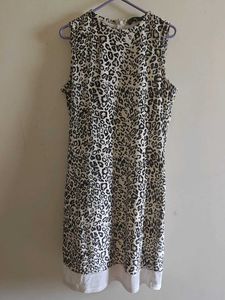 Stylish Sleeveless Leopard Print Dress