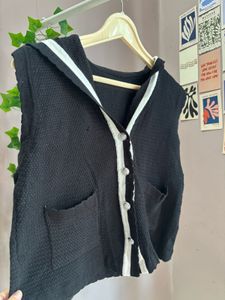 Sale 😍Korean Waistcoat Black 🎄