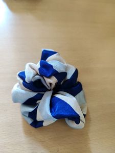 Sale!!!  Set Of 4 Scrunchies