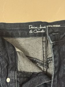 Women's Skinny Fit Distressed Ankle Jeans
