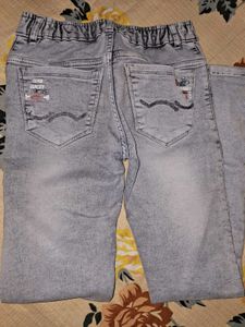 Light Wash Distressed Jeans