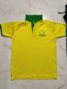 Yellow &amp; Green Sports Uniform Set