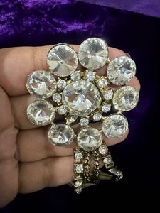 brooch for saree/suit