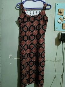 Ajrakh Print Sleeveless Kurti