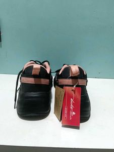 Stylish Black Sneakers duke running shoes