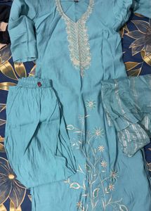Beautiful Teal Embroidered Kurta Set