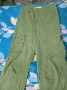 Bershka Green Cargo Pants