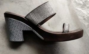 LONGWALK Silver Tone Toe Ring Heels