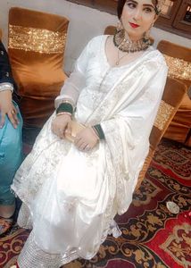 Elegant White Kurta Set with Dupatta