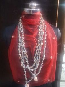 4 Mala of sea shells