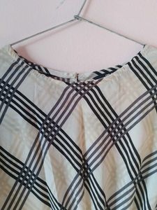 Chic Plaid Tie-Front Top
